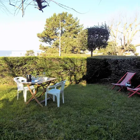 - Du Chay - En Rez-de-jardin Avec Apercu Apartment Royan